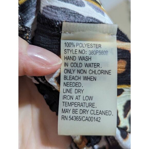 Peter Nygard Women's Leopard Print 3/4 Sleeve Ruffled Smocked Blouse Top Small - Picture 7 of 7